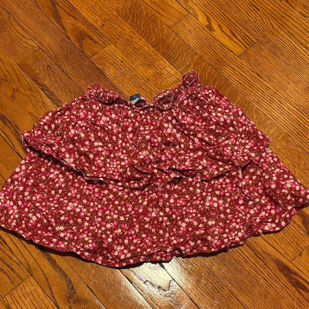 Old Navy Girls’ Floral Ruffle Skirt